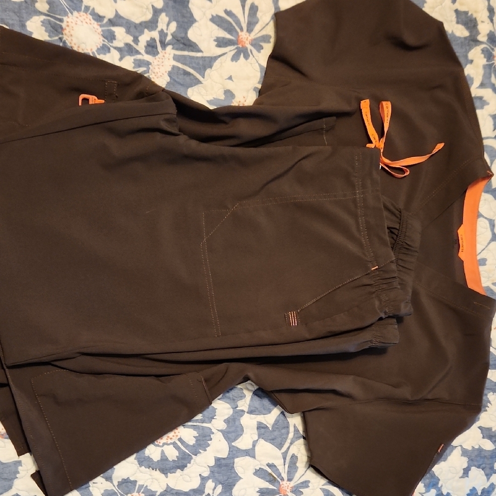 Carhartt Cargo Pants Brown with Orange Accents